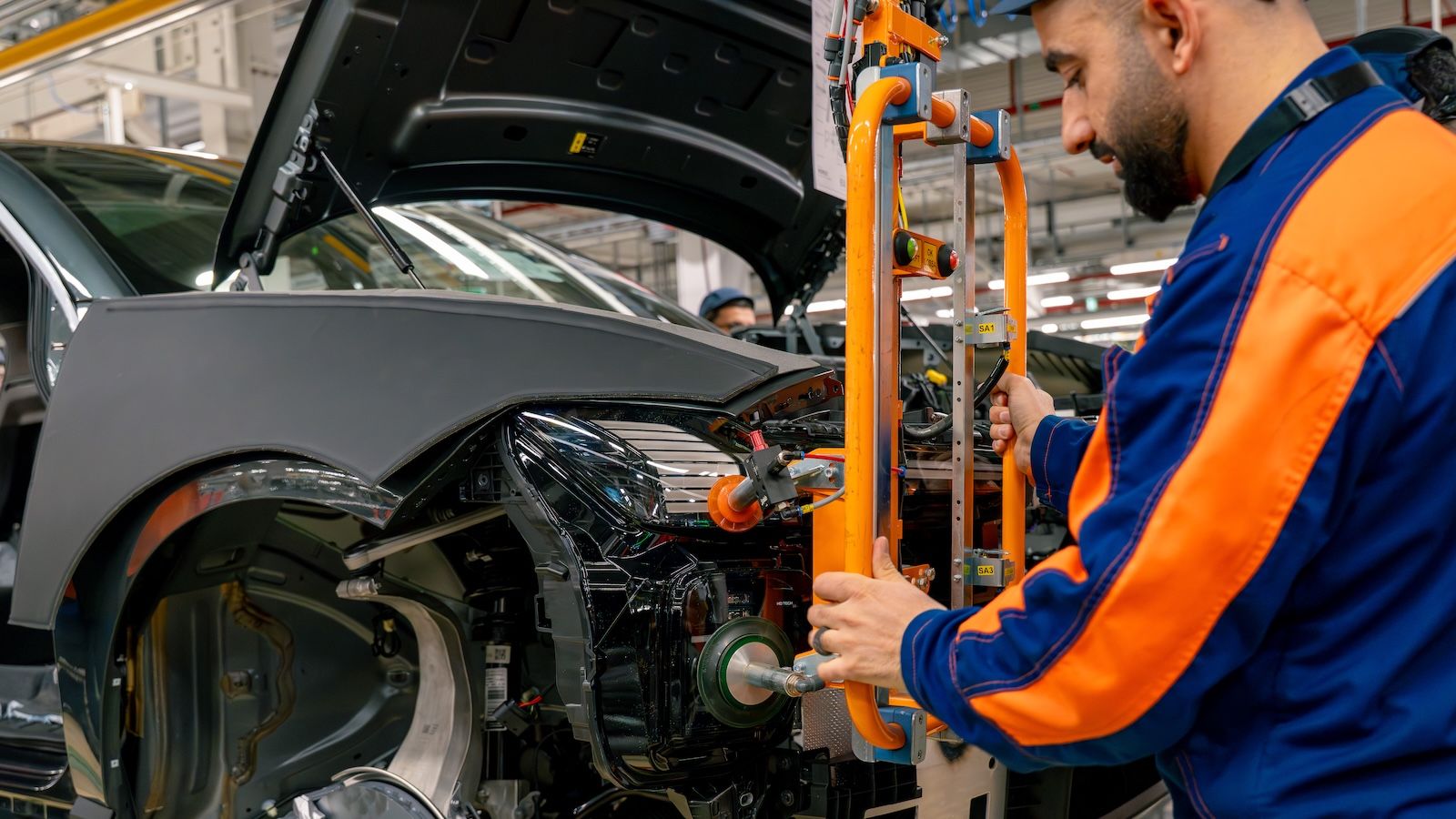 Volvo EX60: Ξεκίνησε η παραγωγή του ηλεκτρικού SUV στην Torslanda